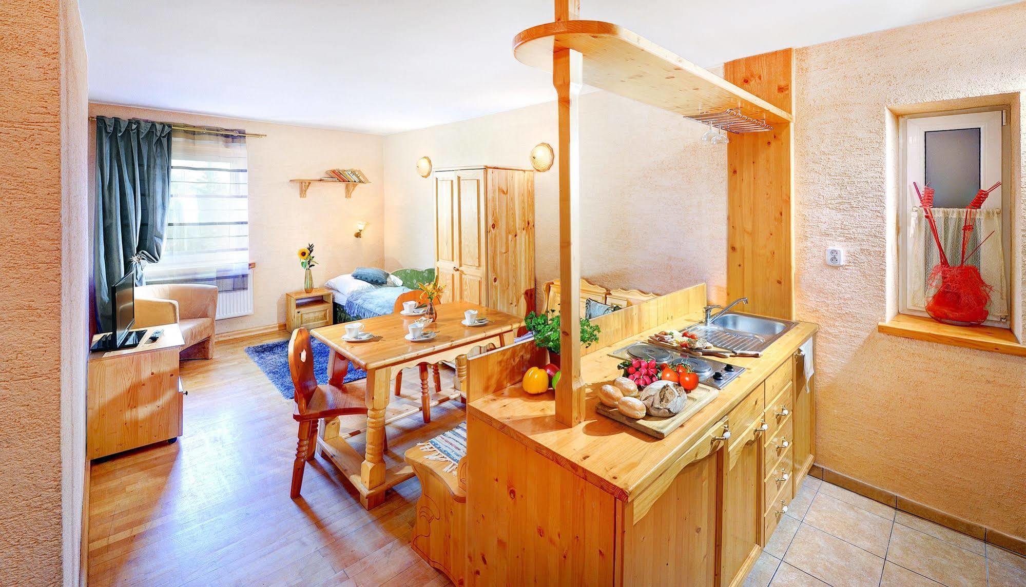 Apartmany Renomal Tatranska Lomnica Ngoại thất bức ảnh